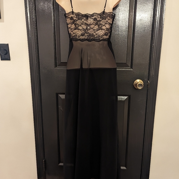 Black see through sexy "sleep" wear - Picture 5 of 7